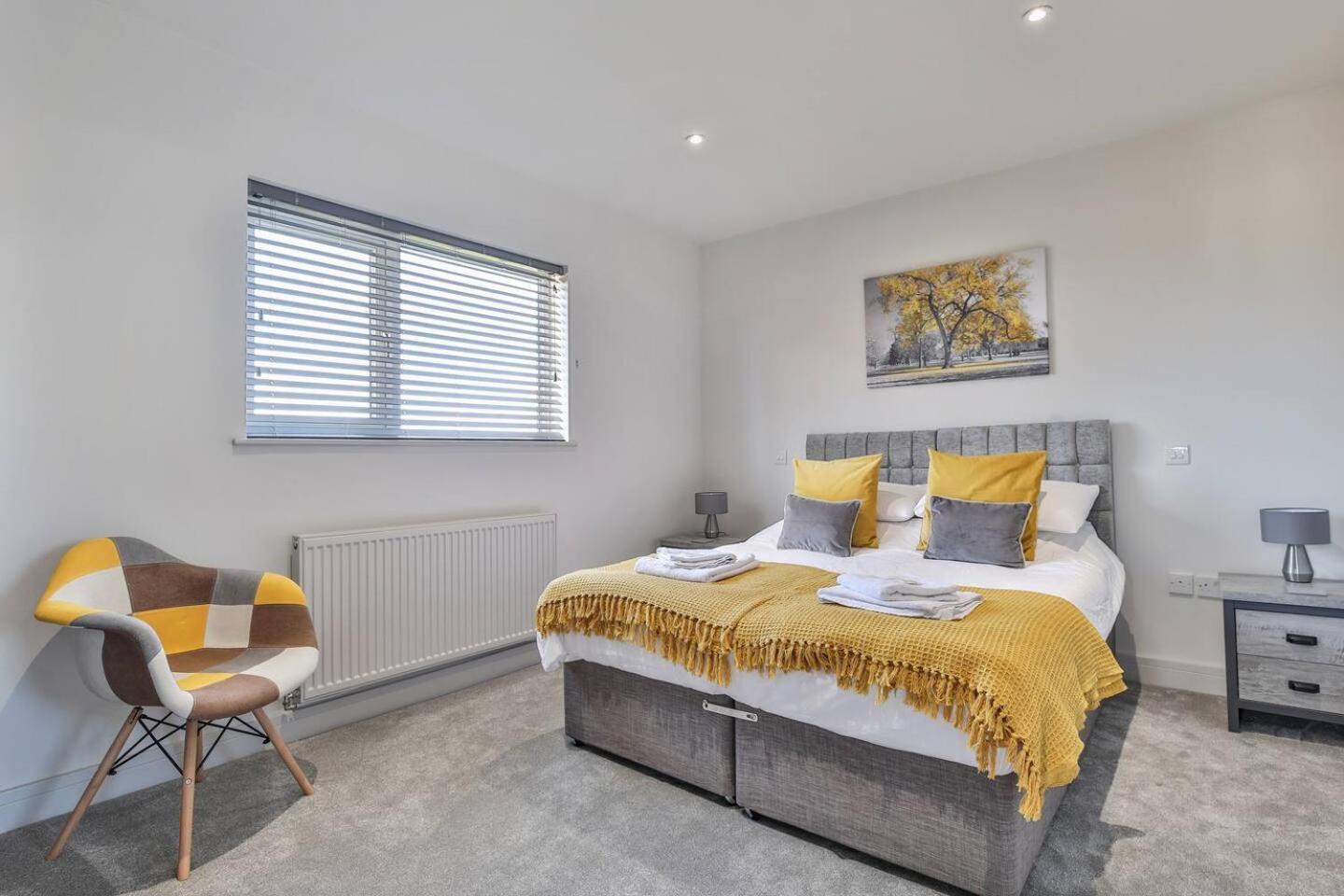 Modern, Cosy Whole House Wifi Close To Attractions Sheffield Exterior foto