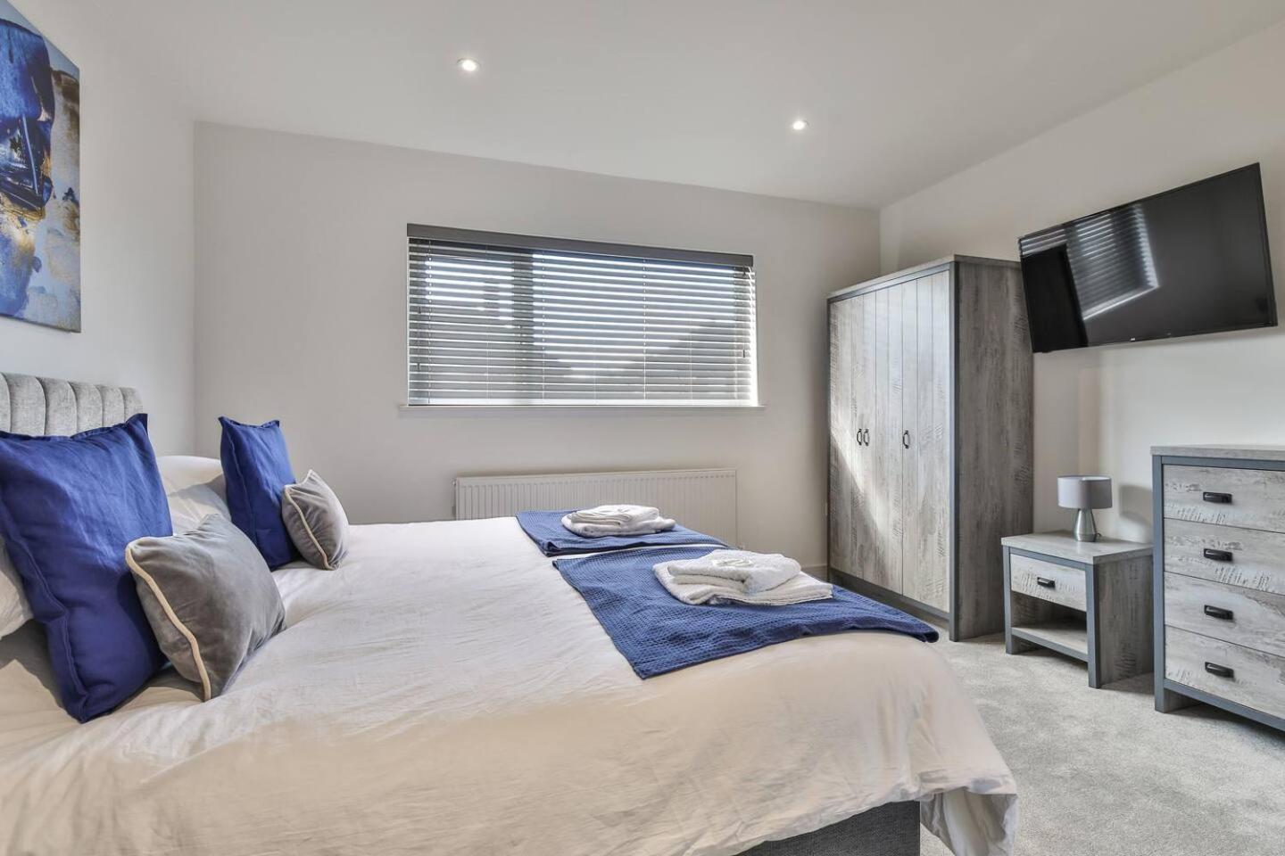 Modern, Cosy Whole House Wifi Close To Attractions Sheffield Exterior foto